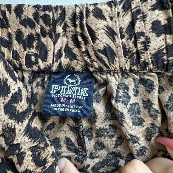 Victoria's Secret PINK Leopard Print Mini Skirt - Medium - Picture 2 of 6